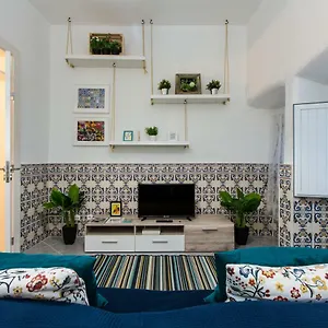 Santos Neighborhood Apartment Lissabon