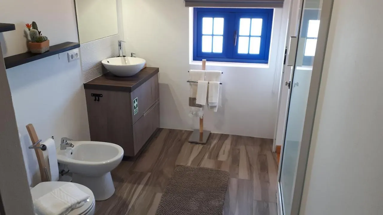 Casa Villa Dinastia Sotao Y Casa Villa Dinastia Miramar Ribeira Brava Accommodatie bij particulieren