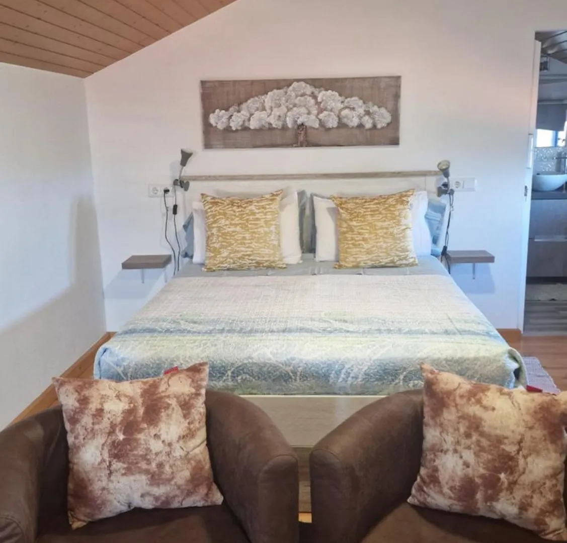 Casa Villa Dinastia Sotao Y Casa Villa Dinastia Miramar Ribeira Brava Accommodatie bij particulieren